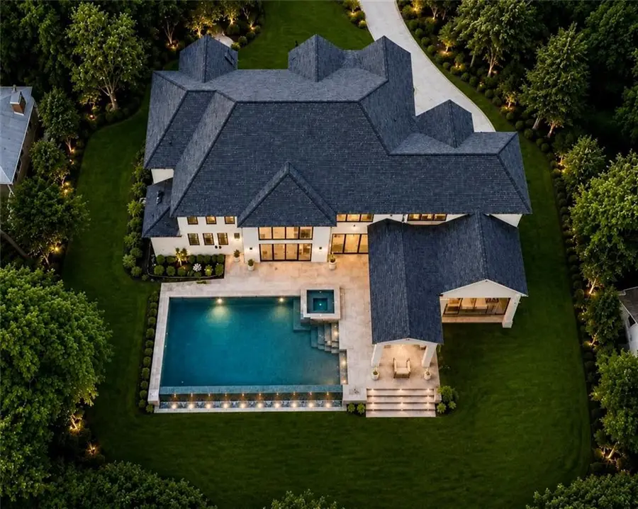 4671 E Conway Drive Nw, Atlanta, GA 30327 - #3