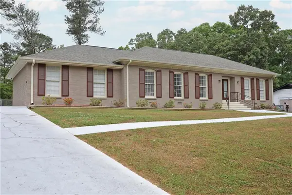 3863 Artist View, Decatur, GA 30034