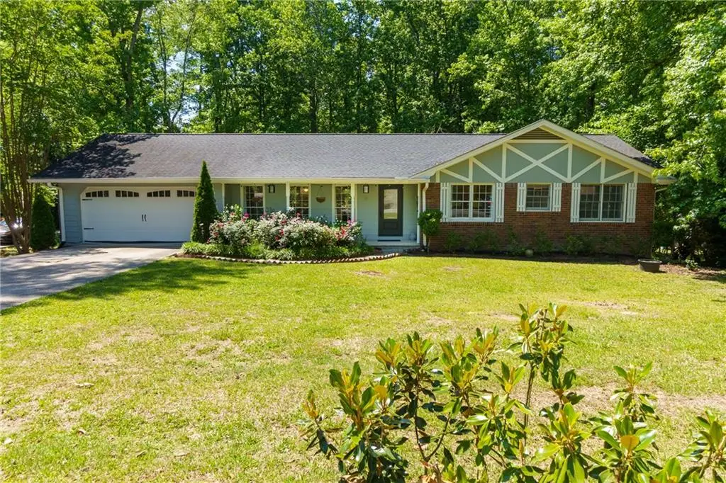 5637 Pinedale Circle, Buford, GA 30518 - #1