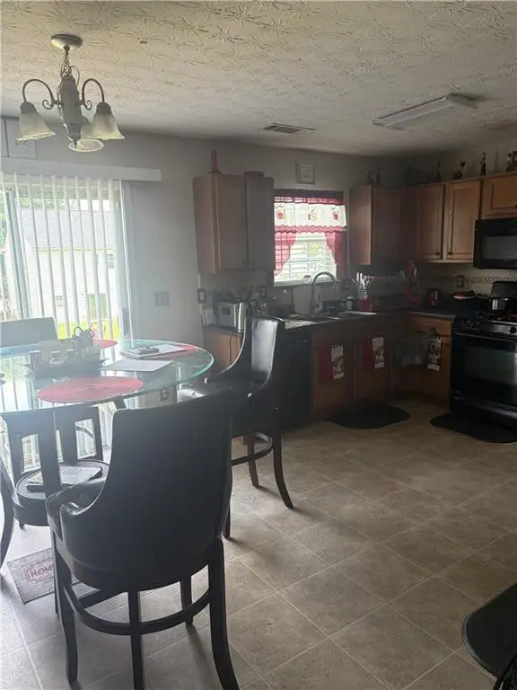 2126 Black Oak Lane, Ellenwood, GA 30294 - #3