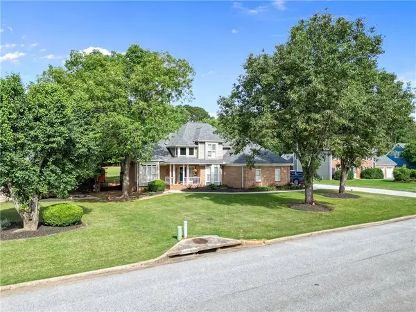 656 Clubland Circle Se, Conyers, GA 30094