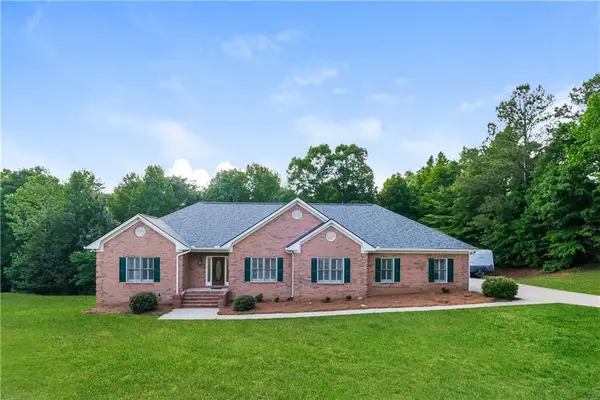 604 Clearwater Court, Mcdonough, GA 30252