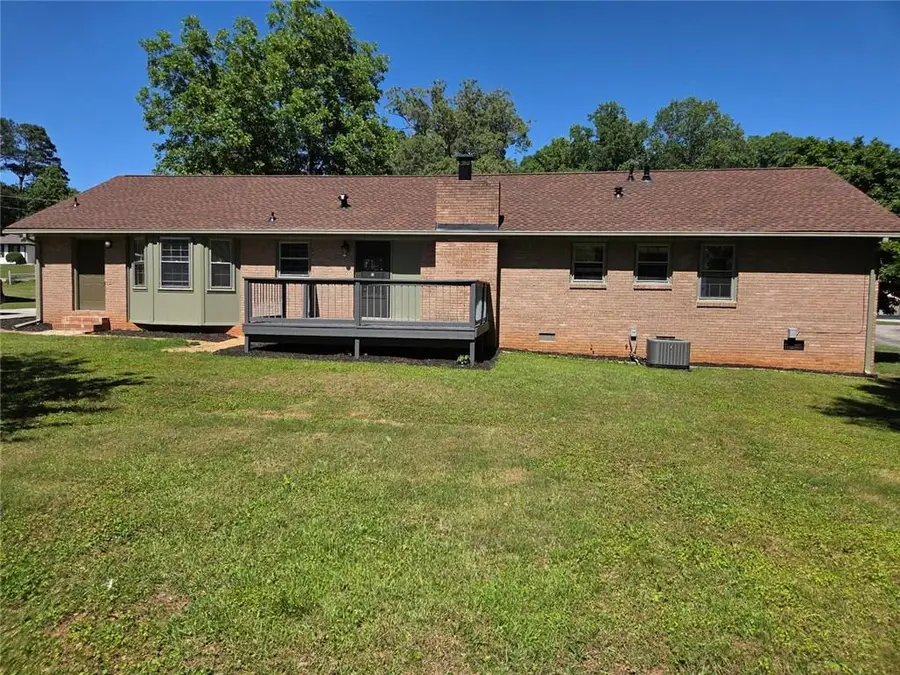 1697 Fremont Drive Sw, Stone Mountain, GA 30087 - #2