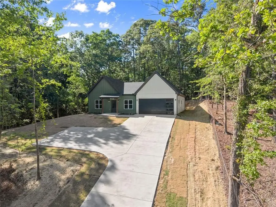 384 Oakland Drive, Gainesville, GA 30501 - #2