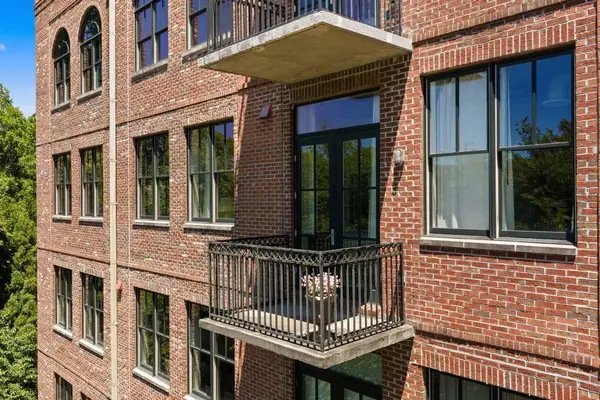 3235 Roswell Road Ne #604, Atlanta, GA 30305