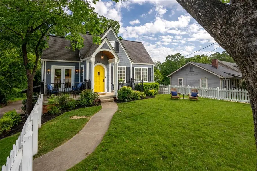 401 Ridgewood Avenue, Gainesville, GA 30501 - #2