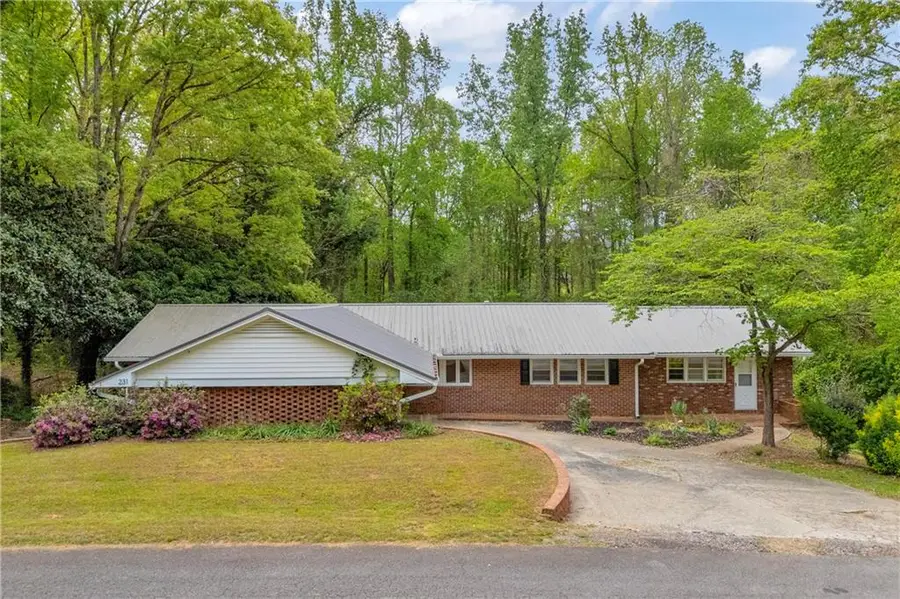 231 Honeysuckle Drive, Commerce, GA 30529 - #2