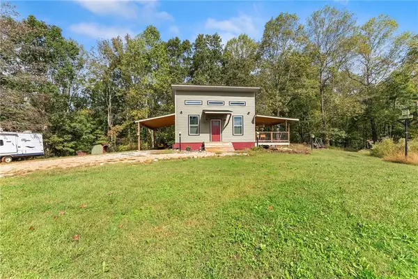 101 Rocket Drive, Cleveland, GA 30528