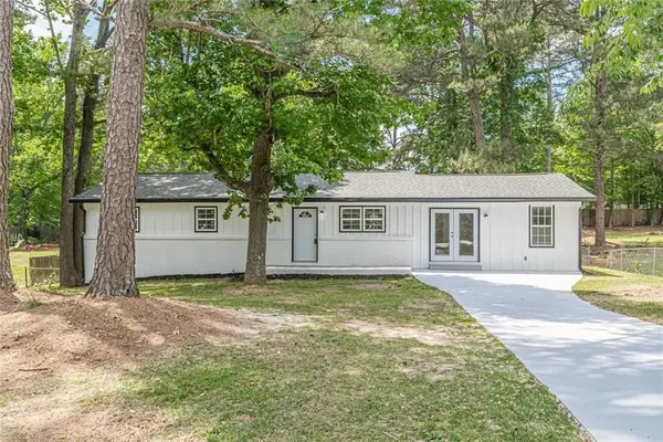 8591 Chestnut Lane, Lithia Springs, GA 30122