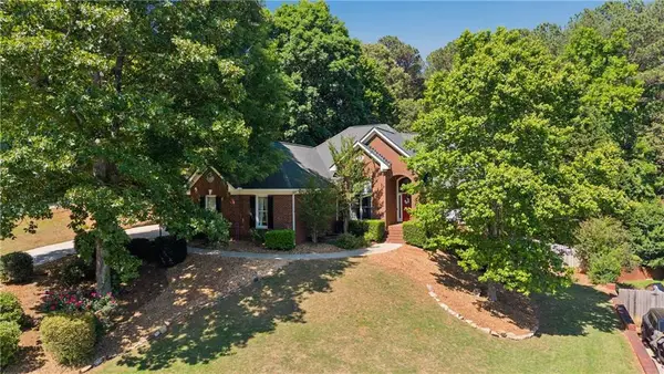850 Ivy Ridge Drive, Loganville, GA 30052