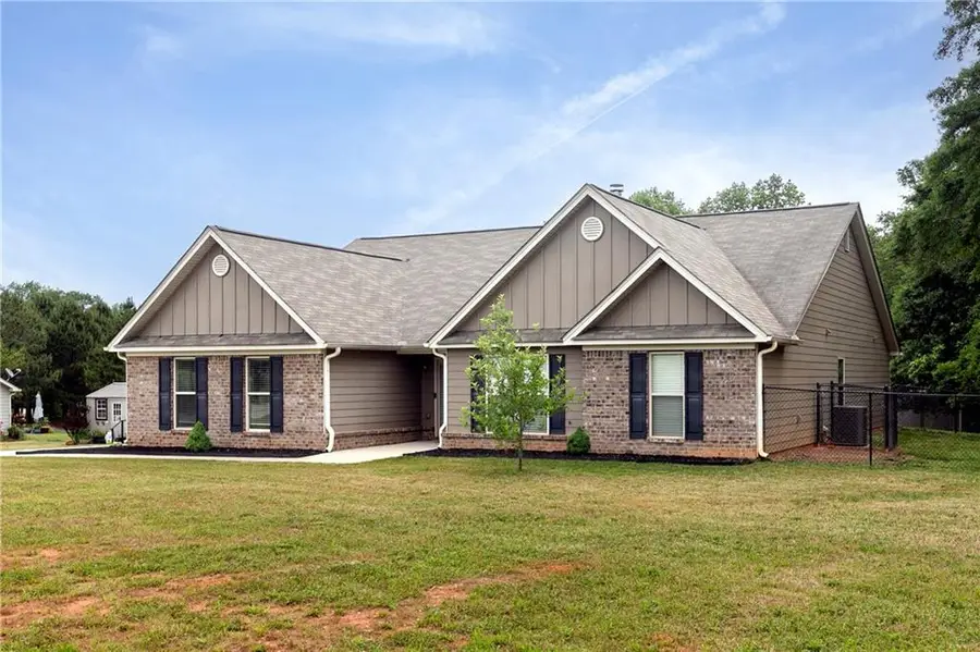 2028 Highway 211 Ne, Statham, GA 30666 - #2