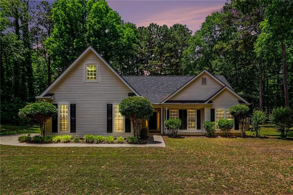 35 Wenham Lane, Sharpsburg, GA 30277 - #1