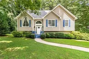 7825 Silversmith Court, Cumming, GA 30028
