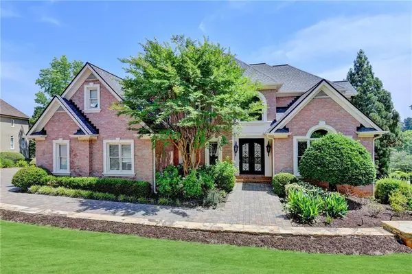 8360 Kenningston Way, Duluth, GA 30097