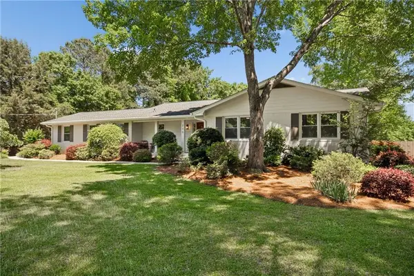 230 Chateau Drive, Fayetteville, GA 30214