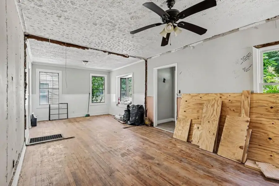 1676 S Olympian Way Sw, Atlanta, GA 30310 - #2