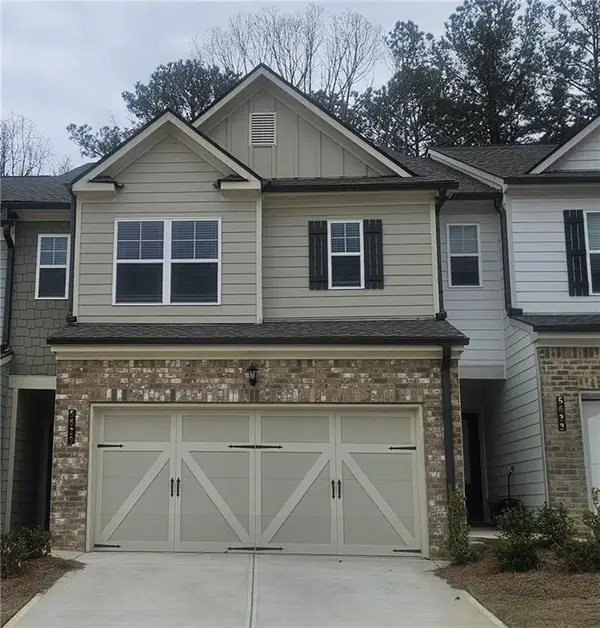 5653 Overview Drive, Flowery Branch, GA 30542