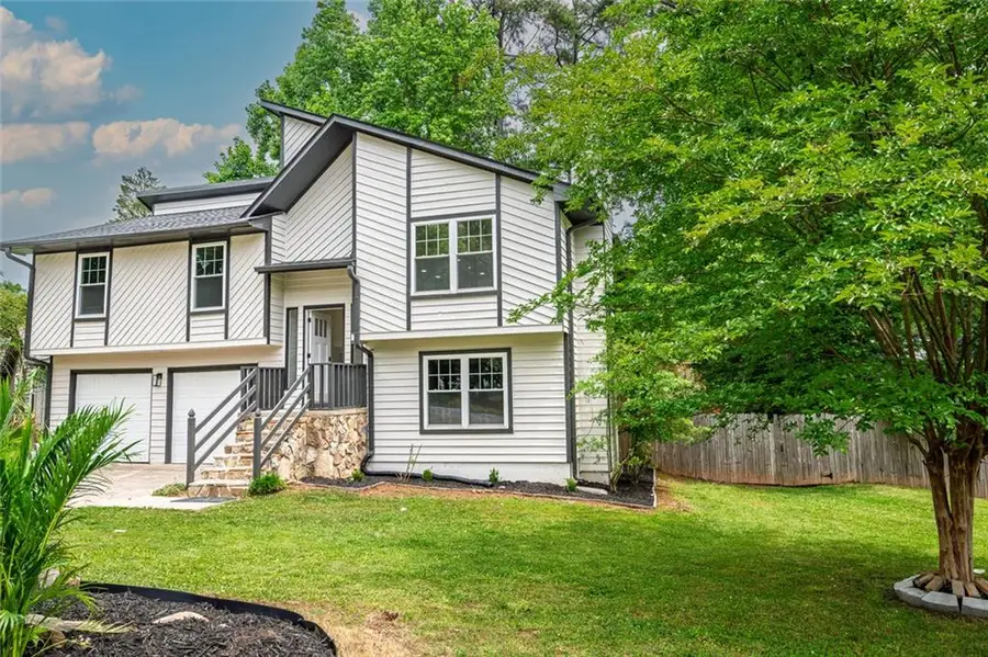 10175 Old Woodland Entry, Johns Creek, GA 30022 - #2