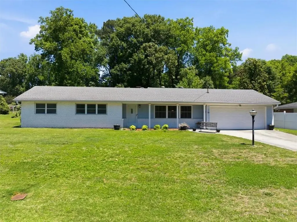 537 Kelly Drive, Marietta, GA 30066 - #1