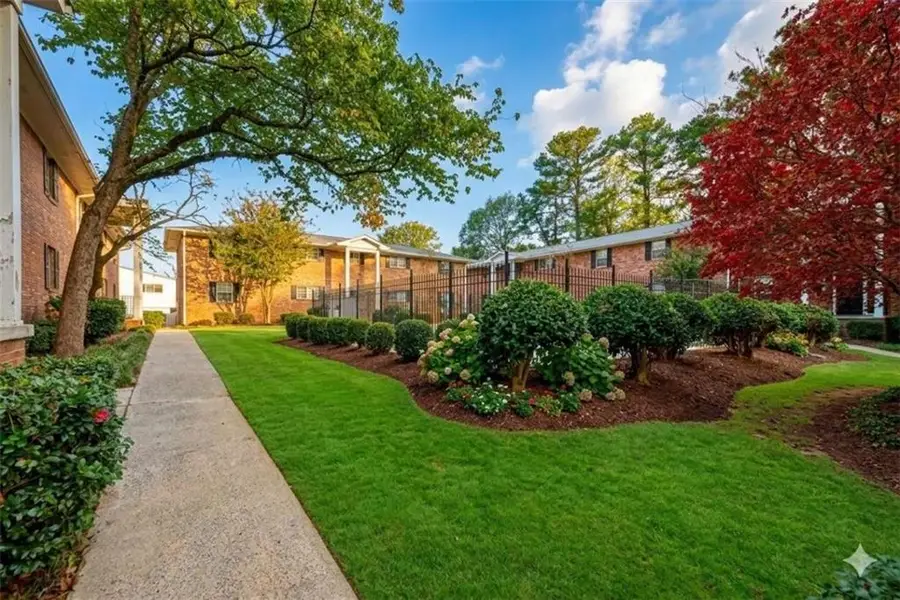 315 Hilderbrand Drive #B4, Sandy Springs, GA 30328 - #2