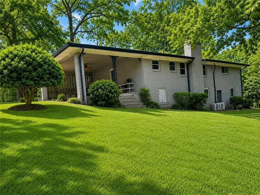 3334 Little Circle, Gainesville, GA 30506 - #3