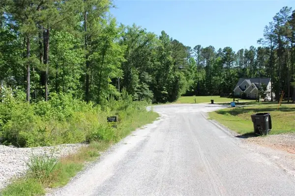 343 S Singley Drive S, Locust Grove, GA 30248