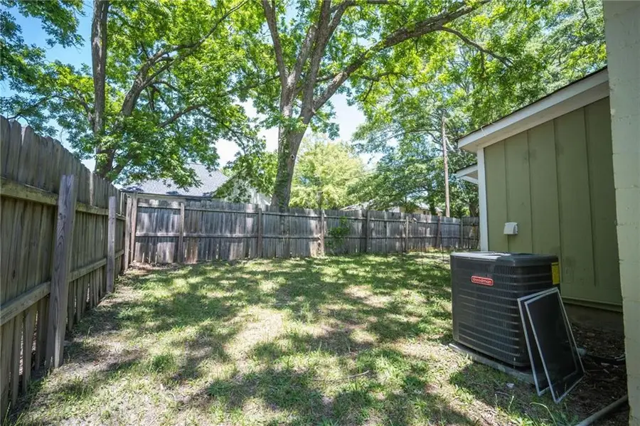 90 Martin Luther King Jr Drive, Winder, GA 30680 - #3