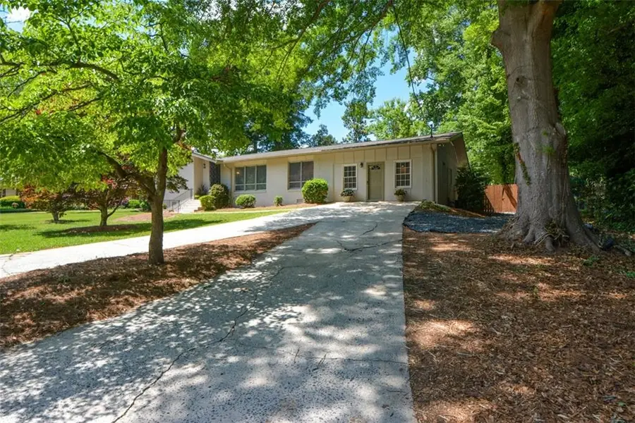 2801 SE Sagamore Hill Drive Se, Marietta, GA 30067 - #2