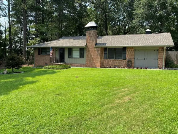 3727 Rainbow Circle, Snellville, GA 30039