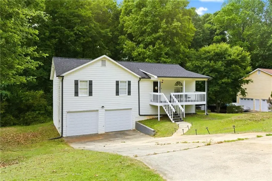 134 Landing Lane, Powder Springs, GA 30127 - #2