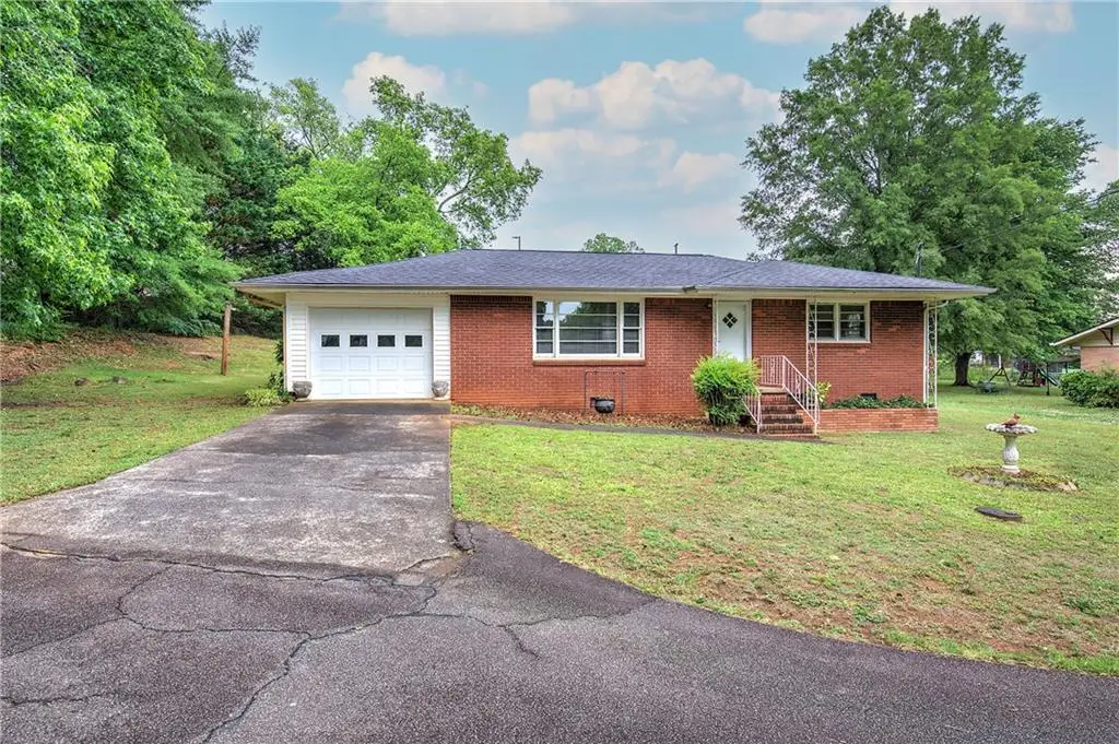 2 Davis Drive, Cartersville, GA 30120 - #1
