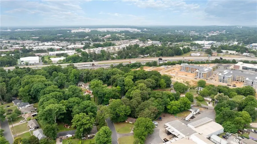 124 Charles Avenue Se, Marietta, GA 30067 - #3
