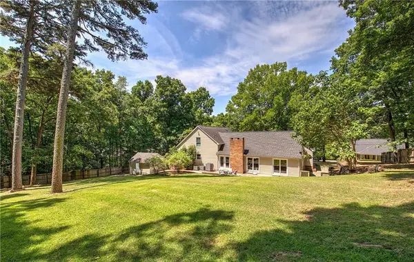 224 Shadowood Drive Se, Calhoun, GA 30701