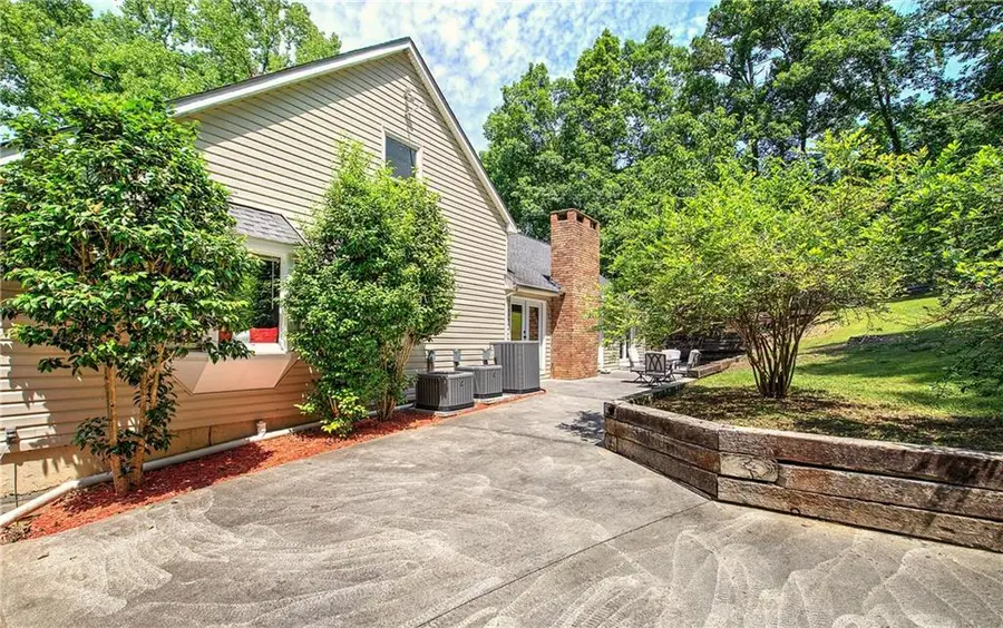 224 Shadowood Drive Se, Calhoun, GA 30701 - #3