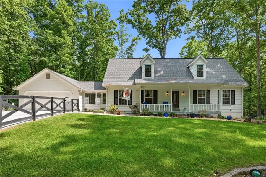 5989 Sandy Creek Rd, Loganville, GA 30052 - #2