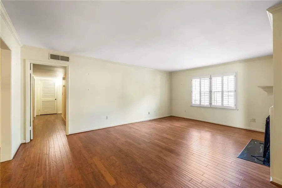 22 Glenald Way, Atlanta, GA 30327 - #3