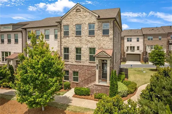 424 Montclair Court, Woodstock, GA 30188