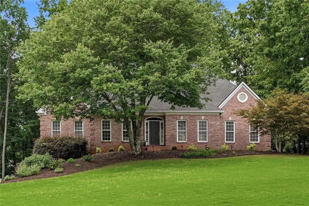 1095 Laurian Park Drive, Roswell, GA 30075 - #1