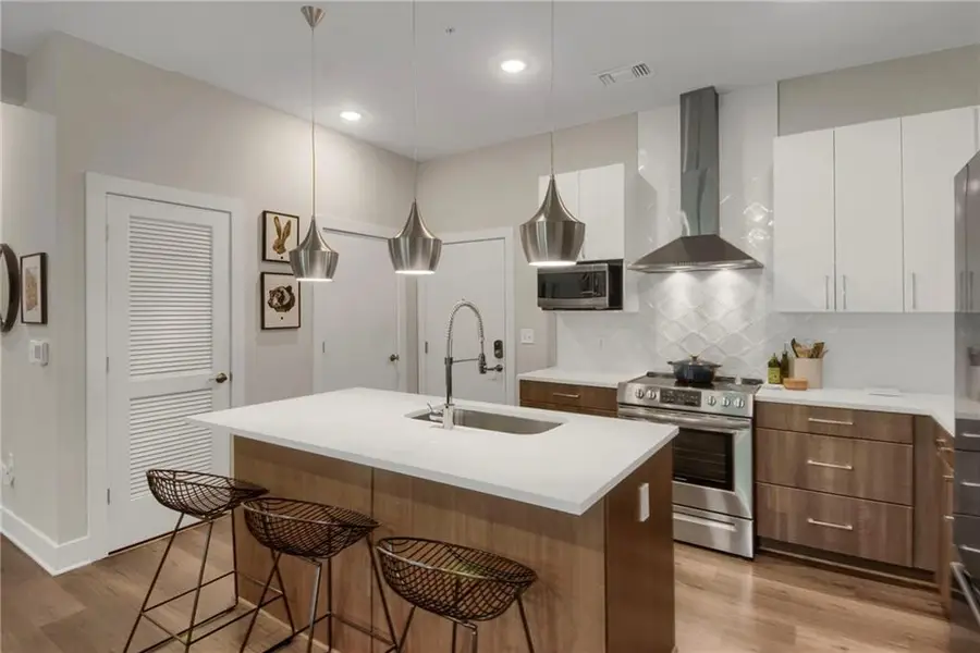 112 Rogers Street Ne #305, Atlanta, GA 30317 - #2