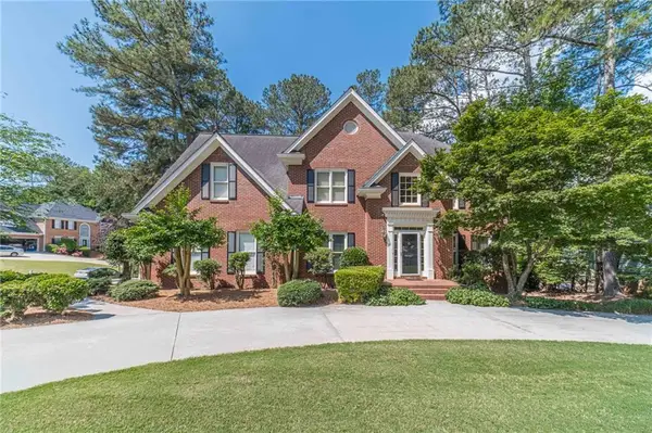 387 Coopers Pond Drive, Lawrenceville, GA 30044