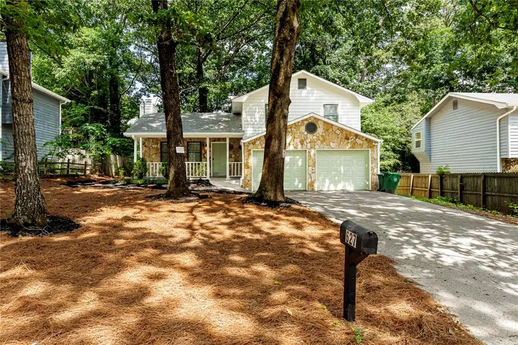 627 Ridge Avenue, Stone Mountain, GA 30083 - #1
