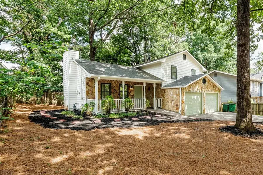 627 Ridge Avenue, Stone Mountain, GA 30083 - #2