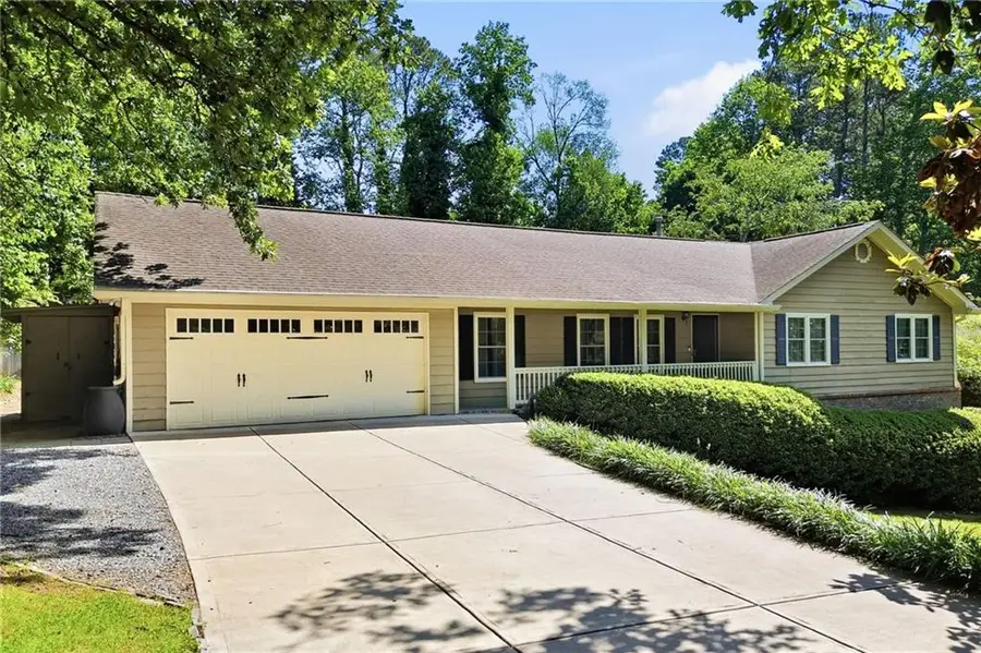 4512 Mountain Creek Drive Ne, Roswell, GA 30075 - #2