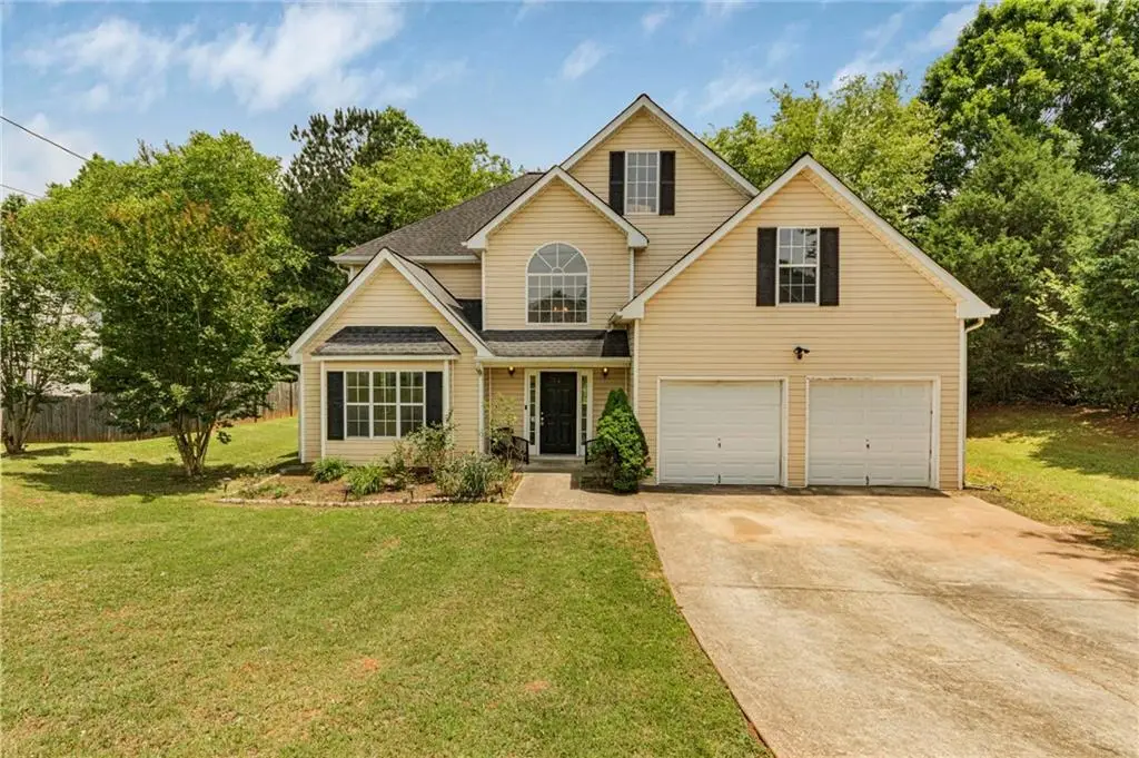 4001 English Valley Drive, Ellenwood, GA 30294 - #1