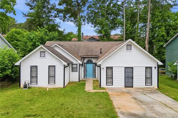 7745 Antebellum Lane, Riverdale, GA 30274