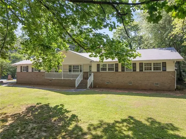 2148 Santa Fe Trail, Snellville, GA 30078