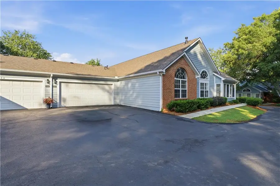 33104 Harvest Ridge Lane #33, Alpharetta, GA 30022 - #2