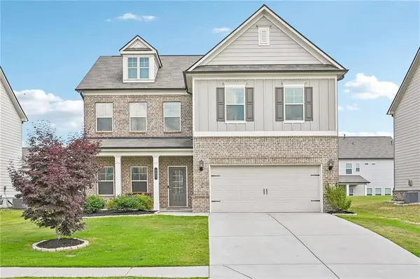 121 Mitchem Creek Drive, Loganville, GA 30052