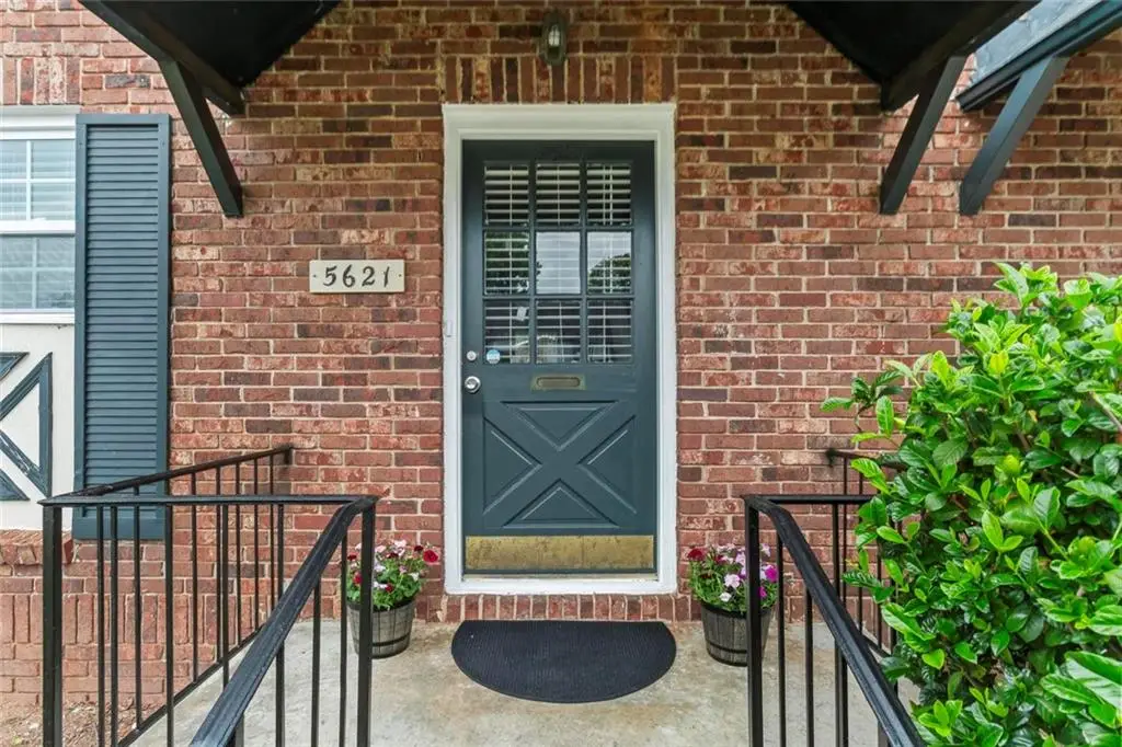 5621 Kingsport Drive Ne, Sandy Springs, GA 30342 - #1