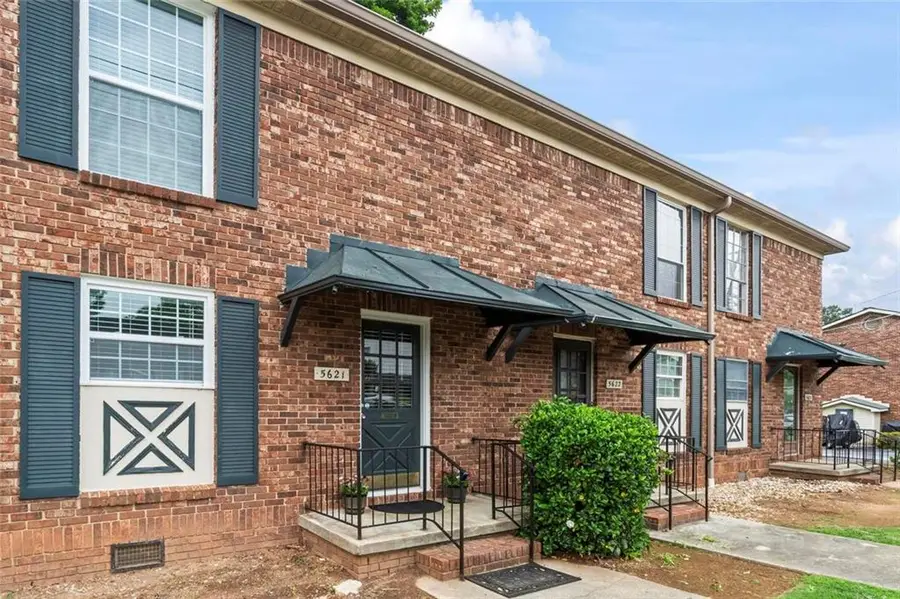 5621 Kingsport Drive Ne, Sandy Springs, GA 30342 - #2